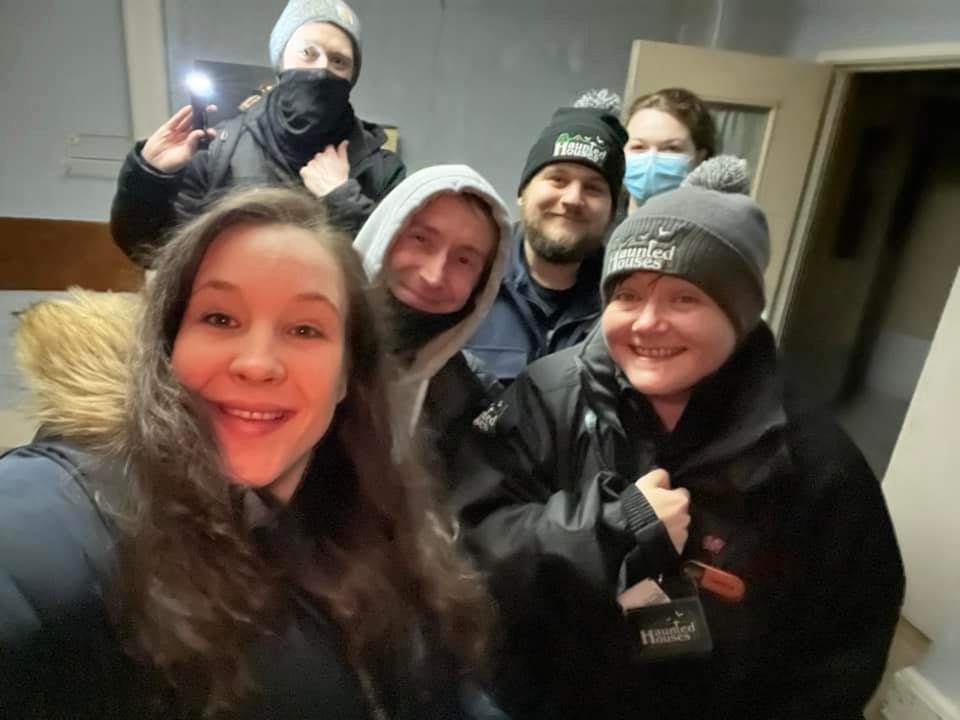 What is a Haunted Houses Ghost Hunt? Haunted Houses